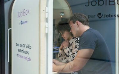 JobiBox, la cabine qui crée des CV de Jobissim