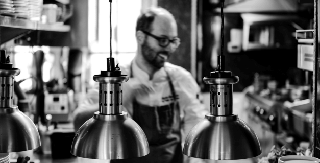 La Table des Halles : Sacha Couvreux défend une cuisine libre et enracinée